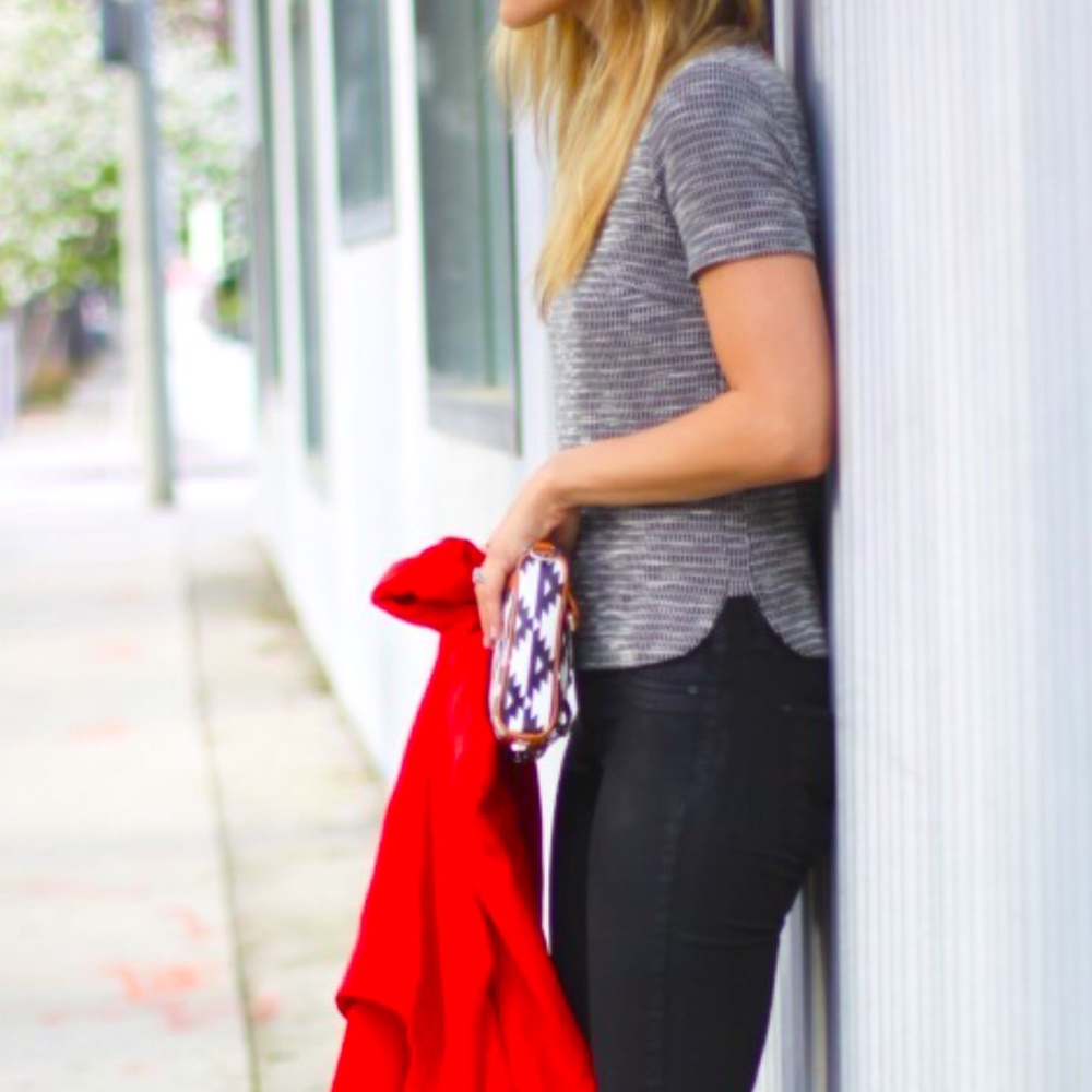 Club Monaco Black & White Textured Knit Top